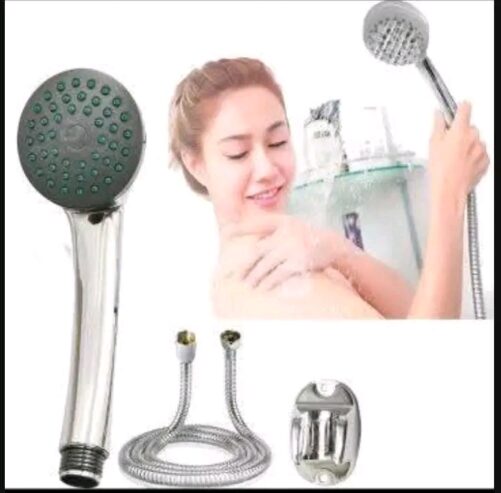 DUCHAS DE MANO CON MANGUERA EN BAYAMO GRANMA